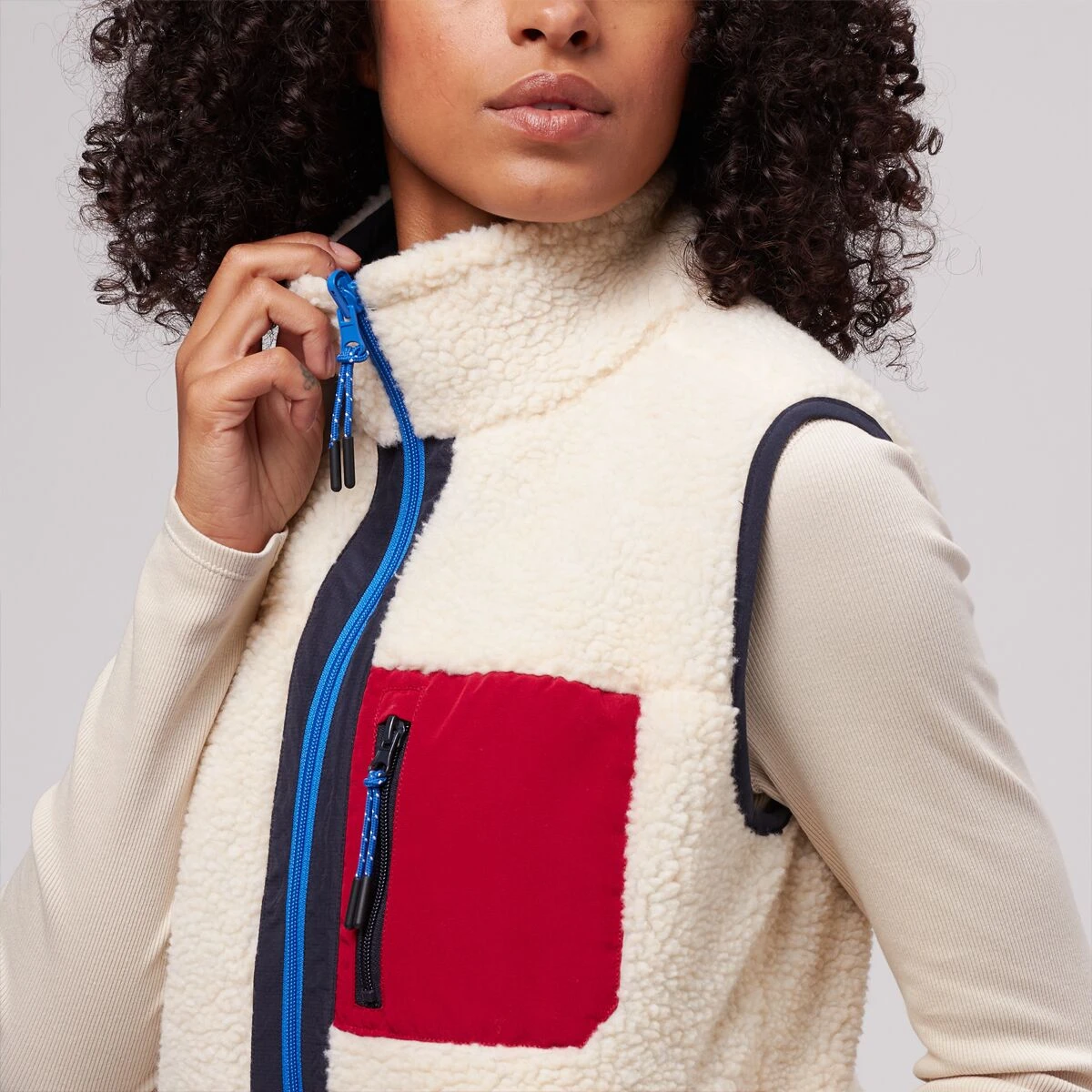 Stoic Reversible Mixed Media Sherpa Vest Women's 4 Stoic Reversible Mixed Media Sherpa Vest Women's - Image 4